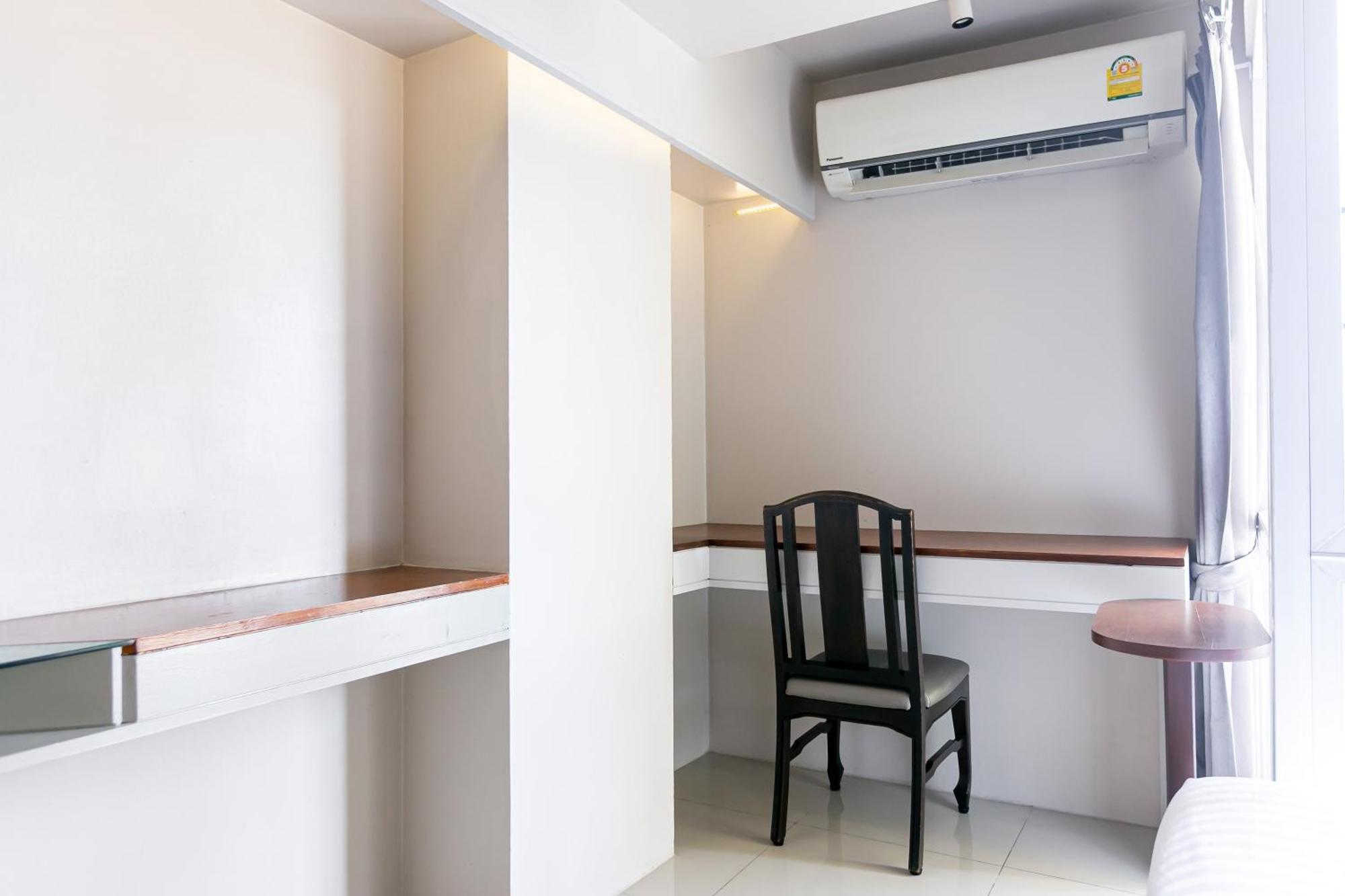 A Room Bangkok Sathorn Luaran gambar