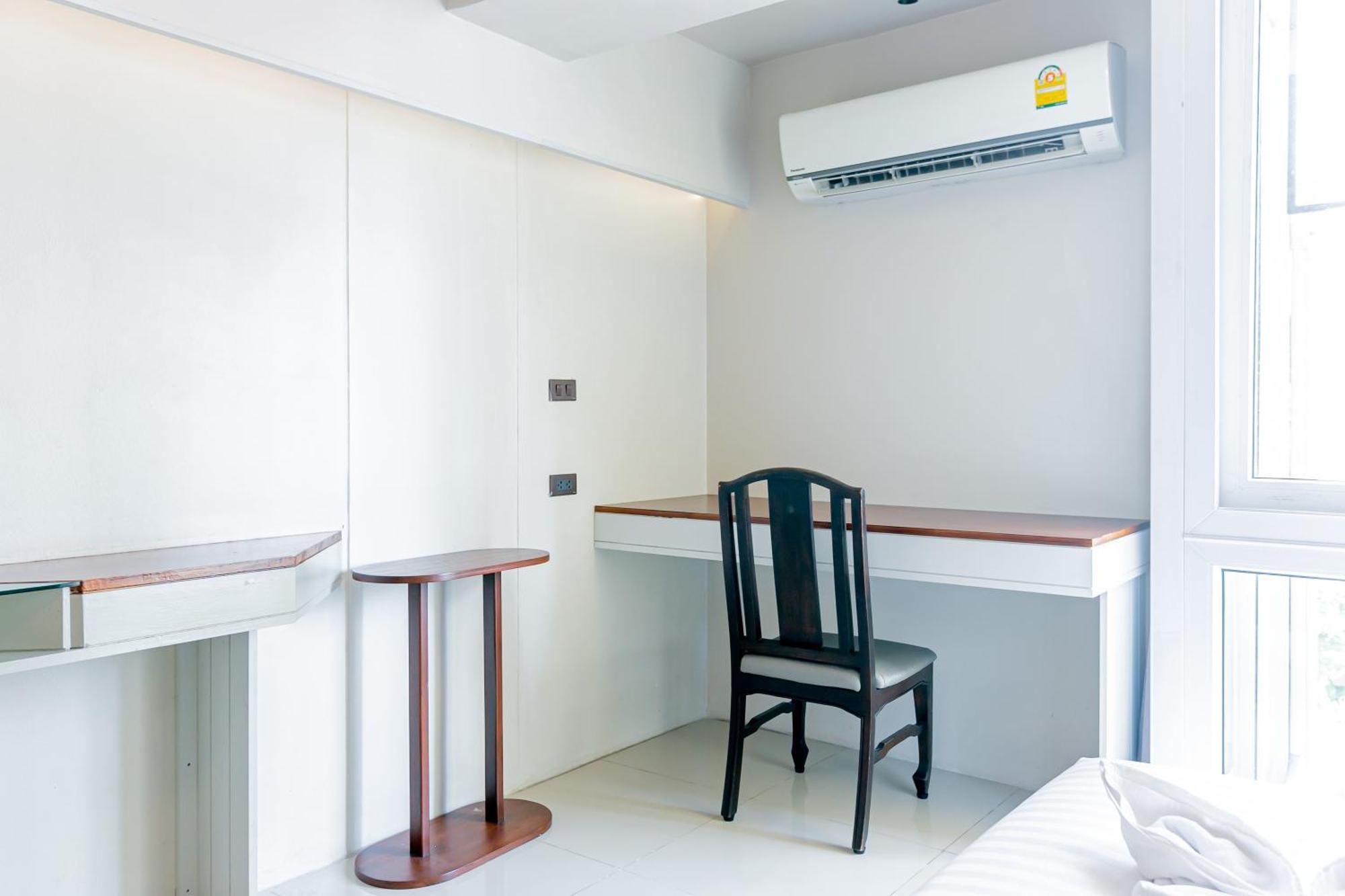 A Room Bangkok Sathorn Luaran gambar