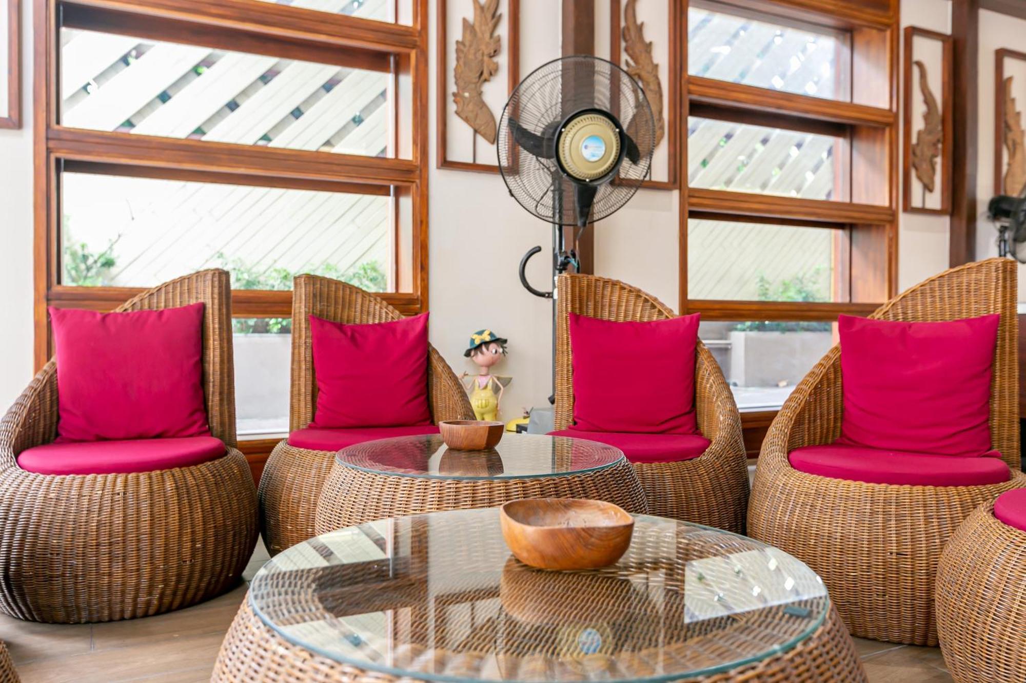 A Room Bangkok Sathorn Luaran gambar