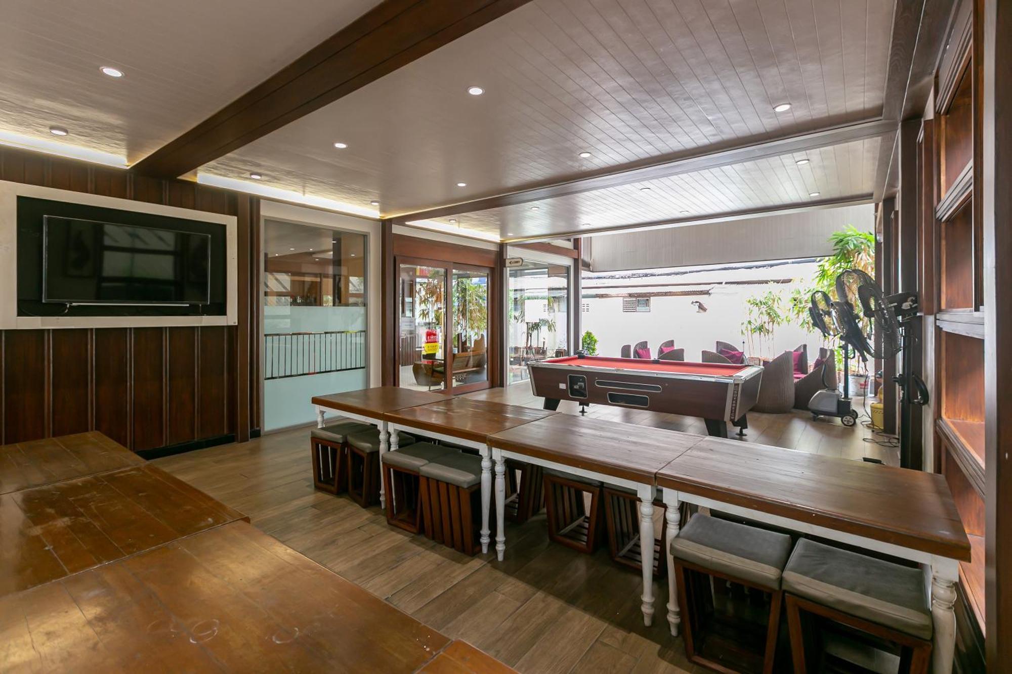A Room Bangkok Sathorn Luaran gambar